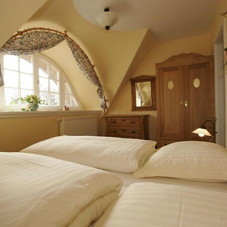 Haus Strandgut Ahrenshoop Bagian luar foto