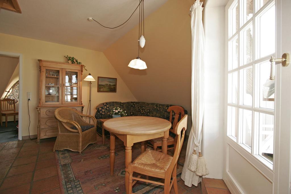 Haus Strandgut Ahrenshoop Bagian luar foto