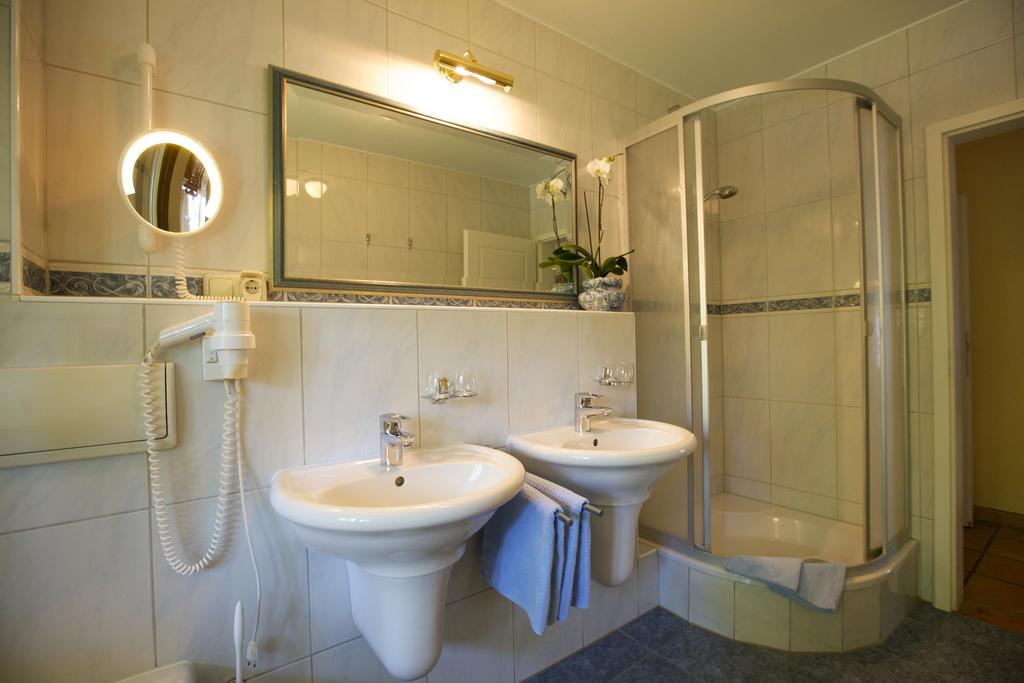 Haus Strandgut Ahrenshoop Bagian luar foto